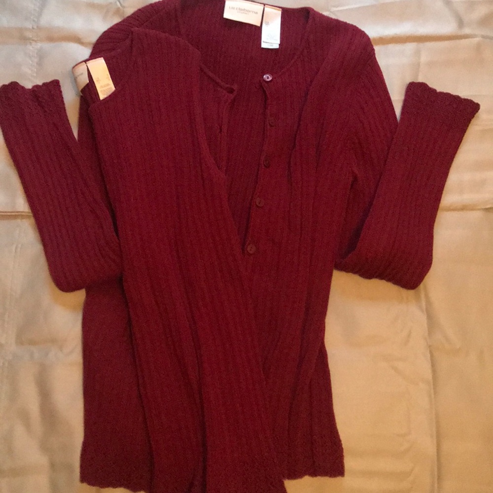 Liz Claiborne small sweater set